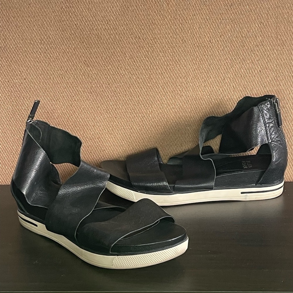 Eileen Fisher  Leather Sport Sandal  Black  Women 9.5